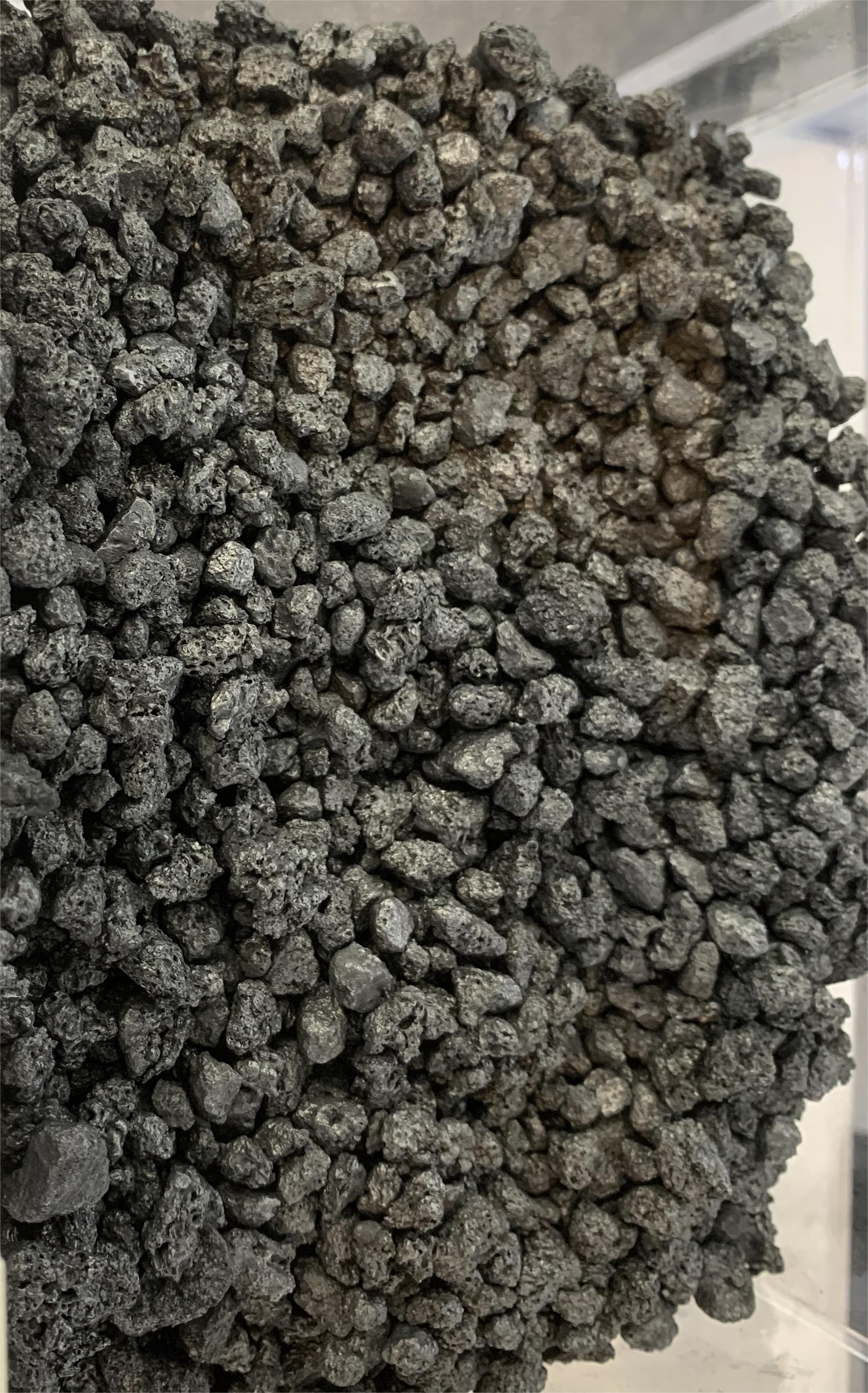 The domestic refinery petroleum coke market price fluctuated slightly