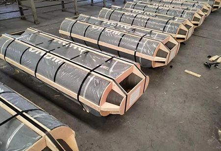 UHP 600mm Graphite Electrode with Nipple T4L