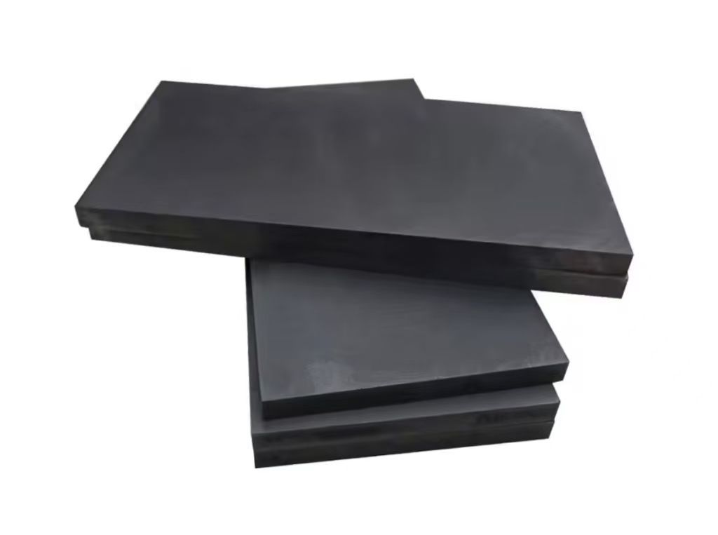 High-purity isostatic pressed graphite profiles