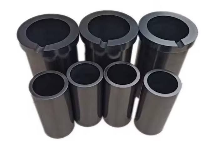 High-purity isostatic pressing graphite crucible